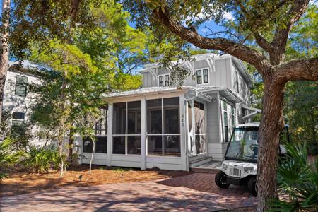 943 Patina Boulevard