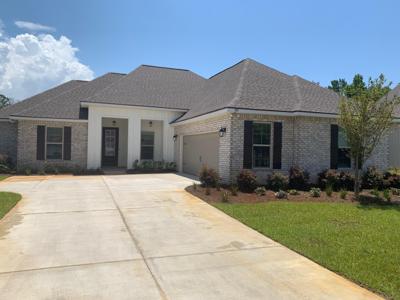 105 Flora Lane