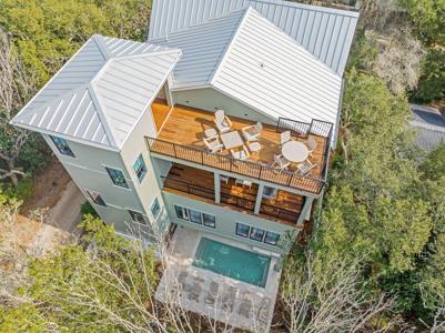69 Live Oak Street