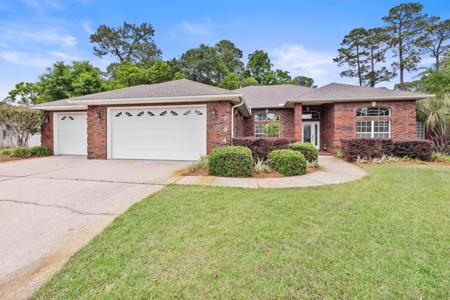 734 Persimmon Way