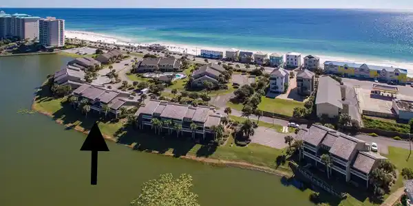 111 S Driftwood Bay