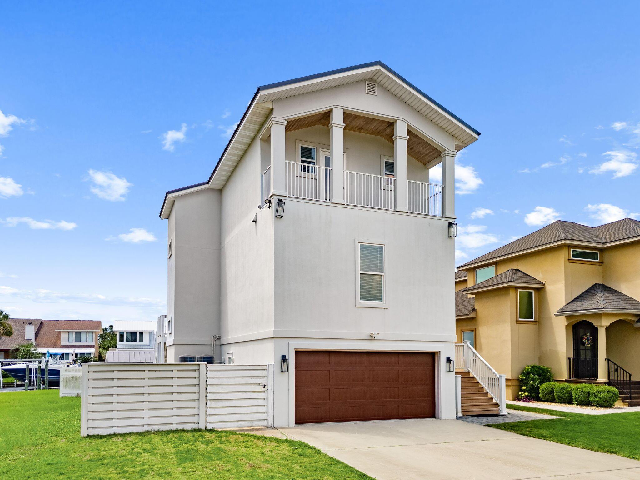 Image 2: 2-web-or-mls-PANHANDLE - 1325 CALABRIA R