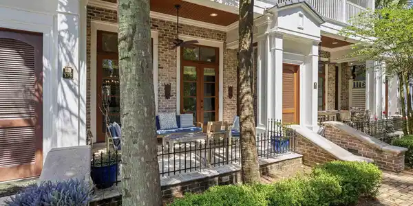 Image 2: Private Porch