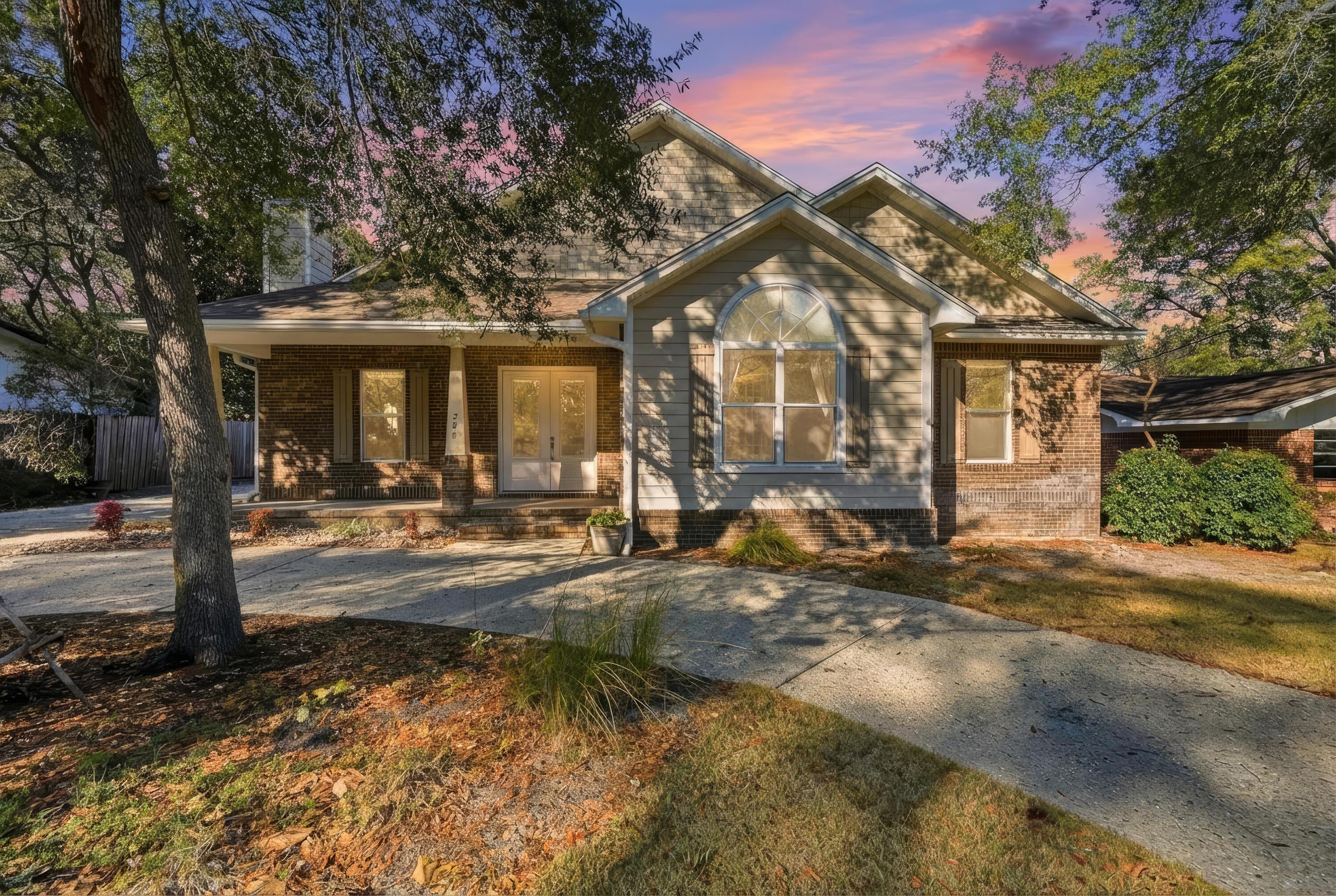 Image 2: 266 florida ave-87