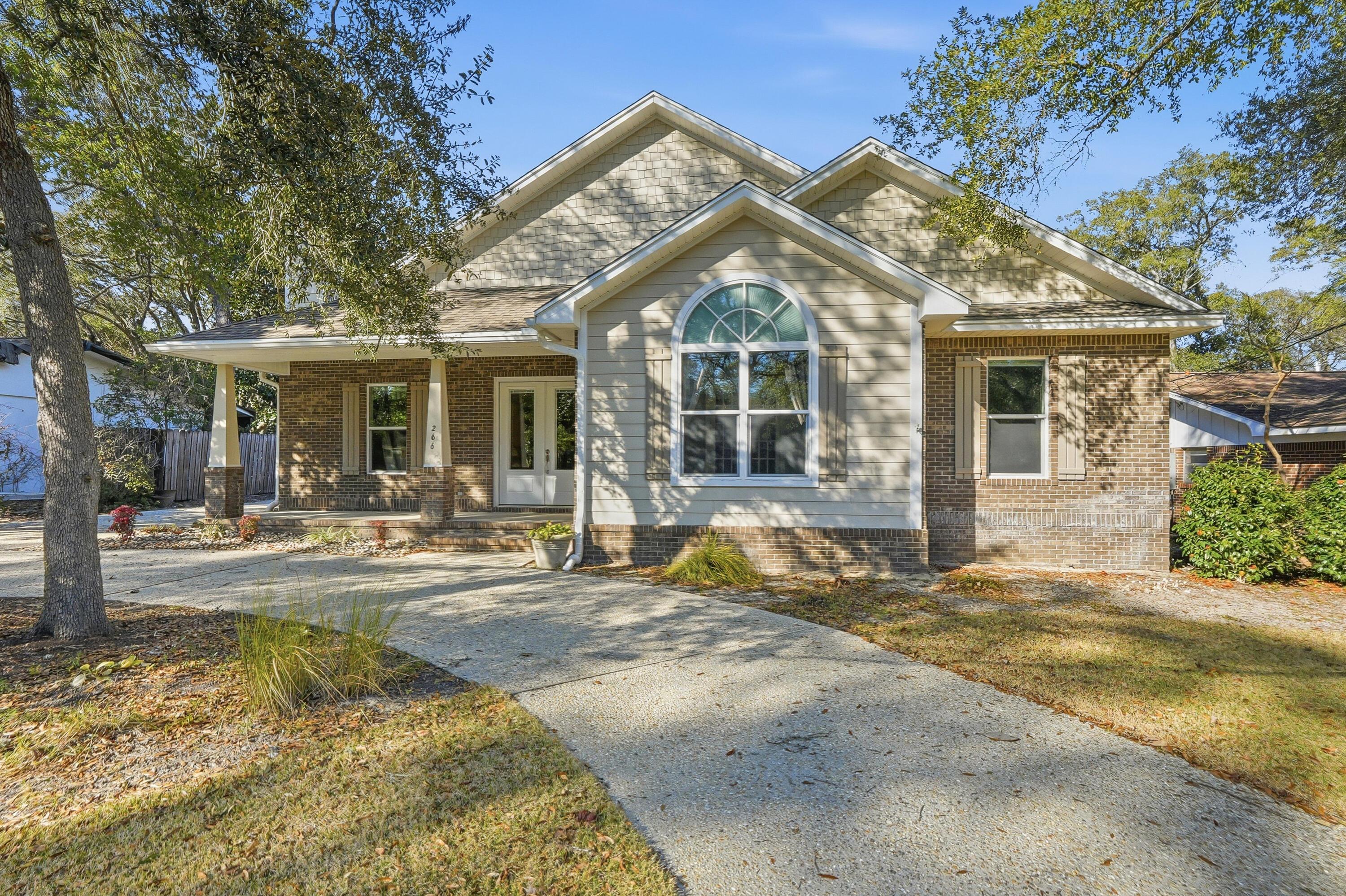 Image 4: 266 florida ave-65