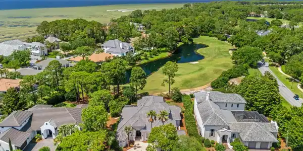 3201 Bay Estates Drive
