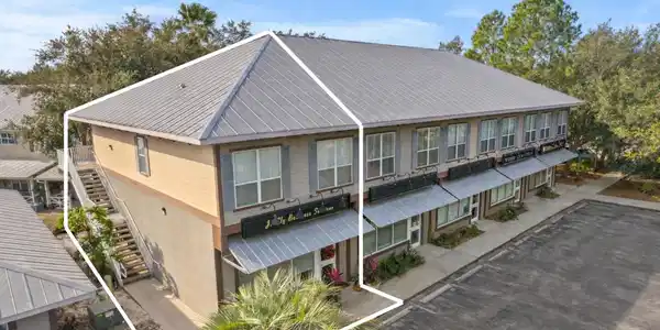 986 Airport Road