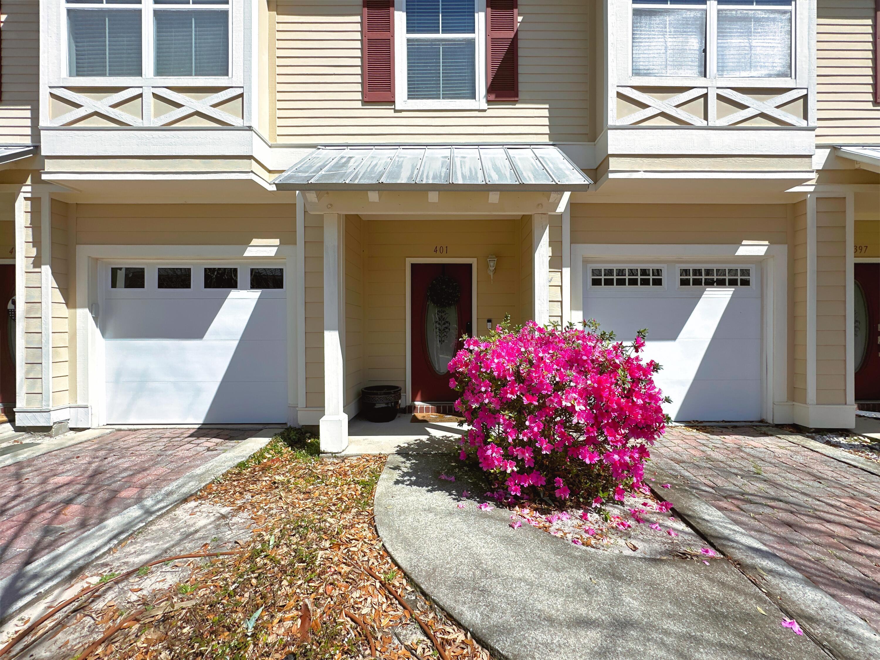 Image 2: 401 Twin Lakes Lane