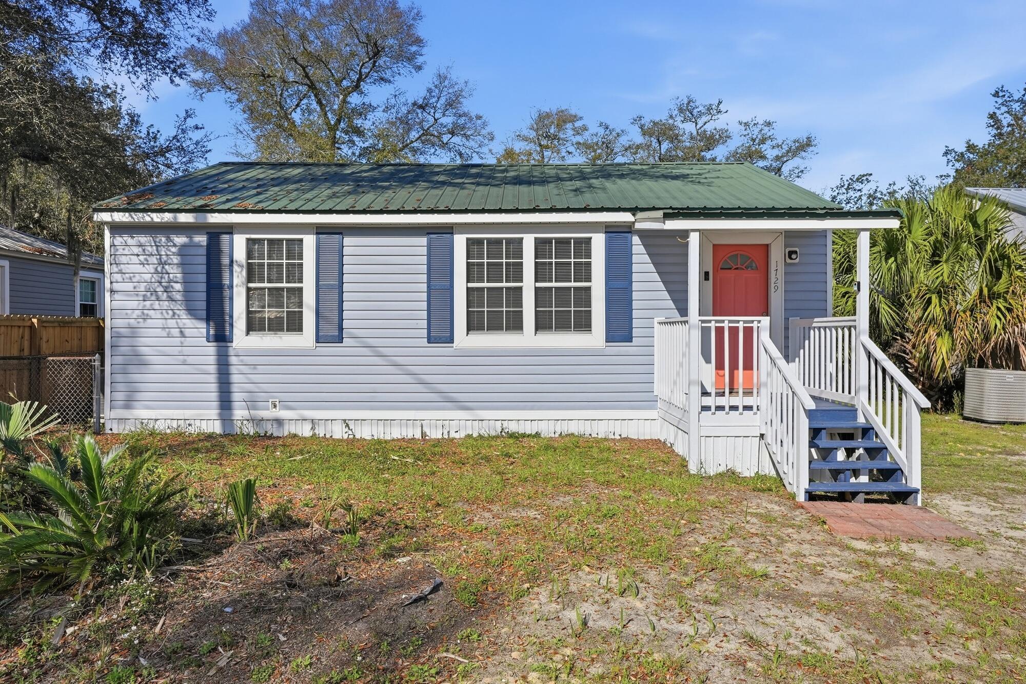 Image 2: 1729 Palmetto Ave