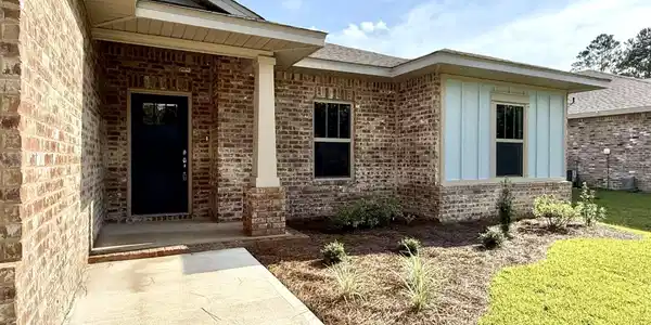 Image 3: front cov entry