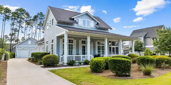 202 N Splash Drive
