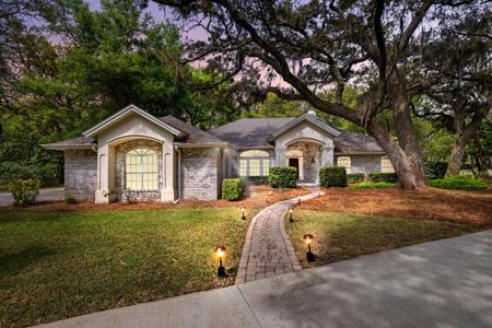 934 W Choctawhatchee Drive