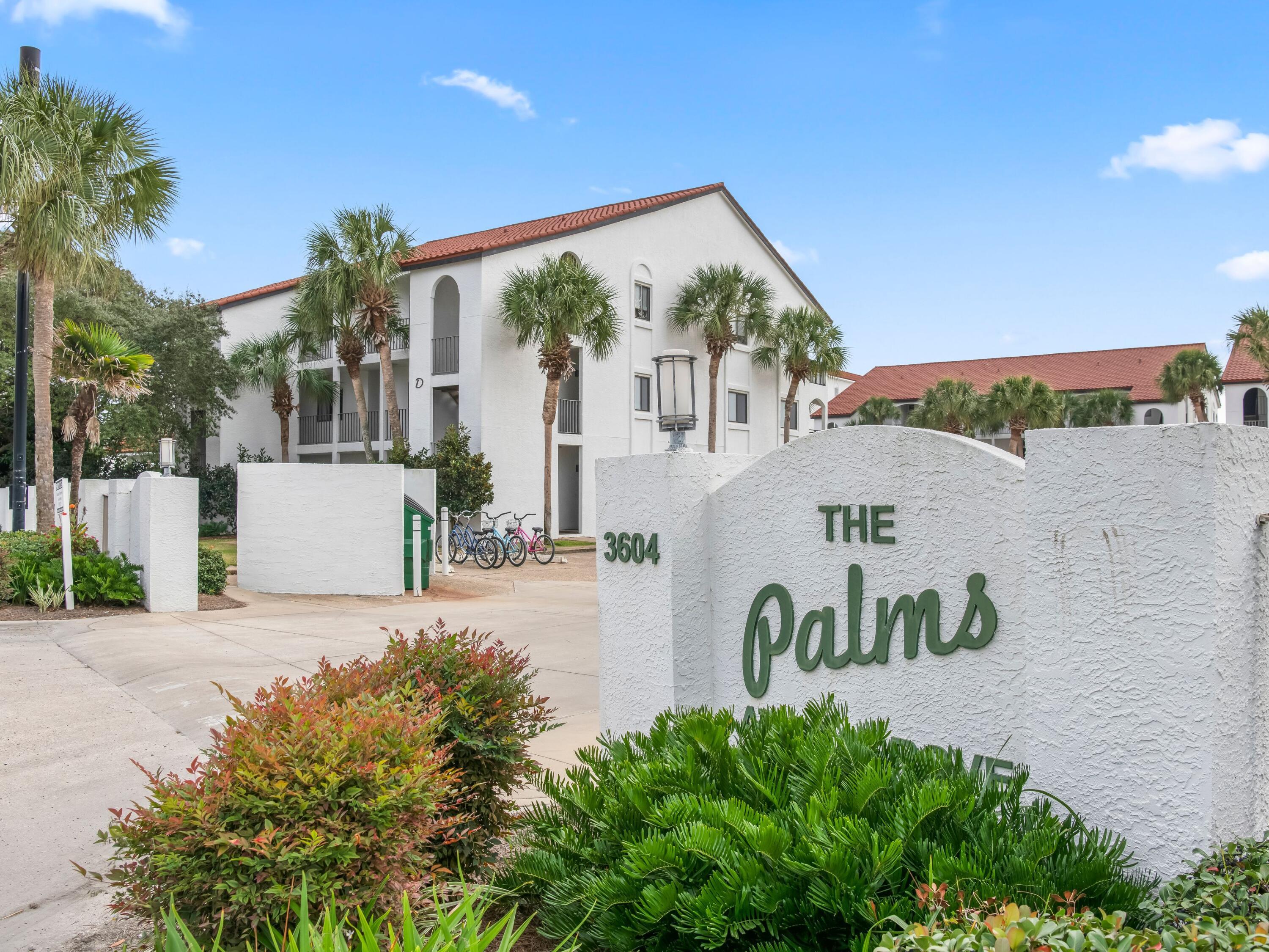 Image 1: Palms At Seagrove D5