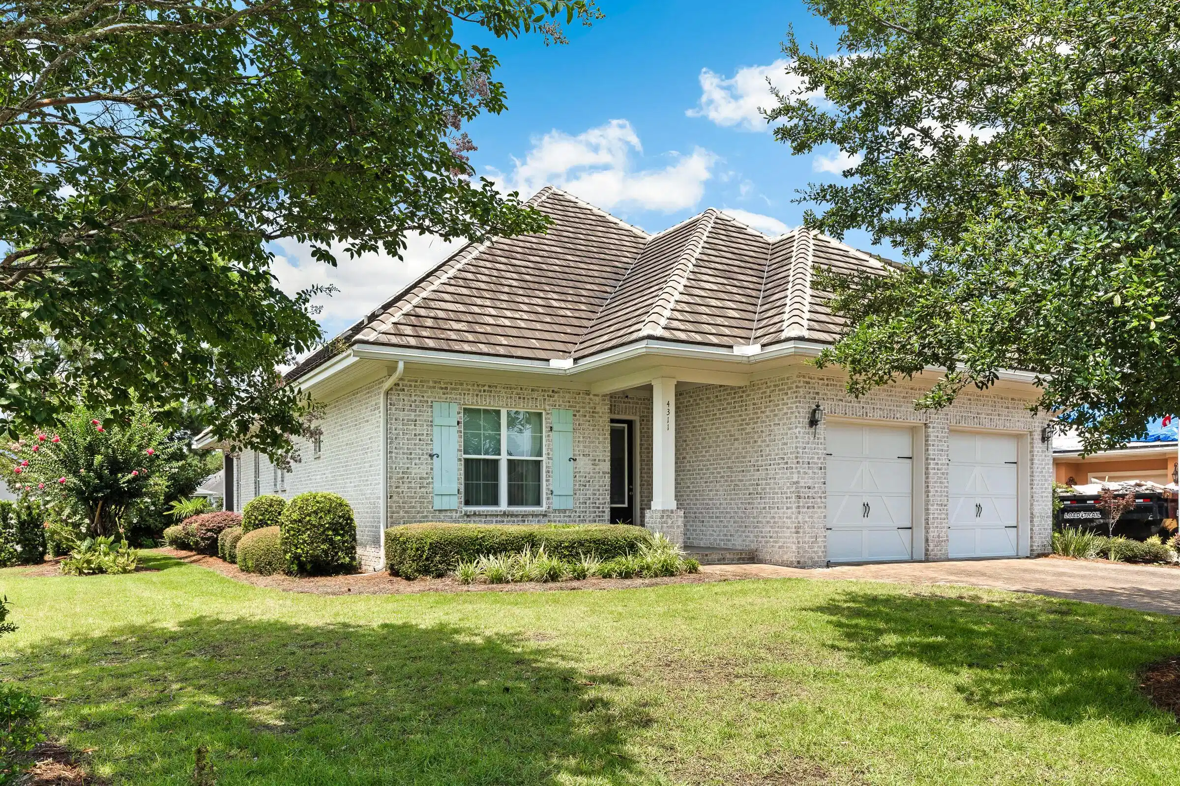 Image 1: 4311 Carriage Lane-39