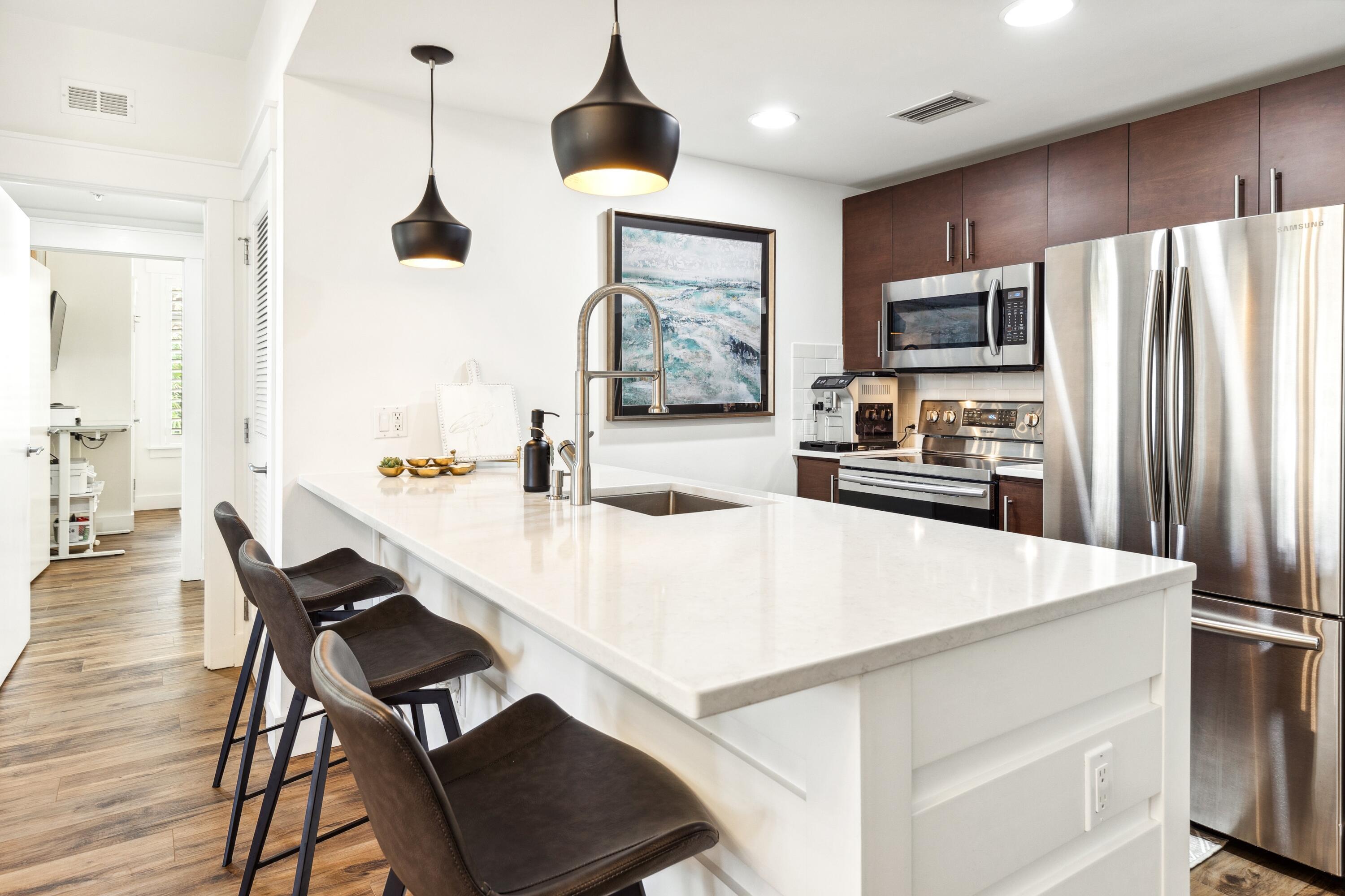 Image 1: kitchen