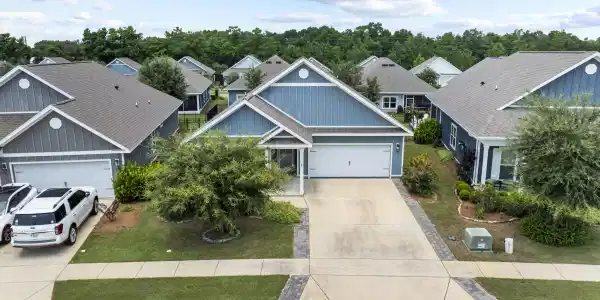 52 Dusky Way