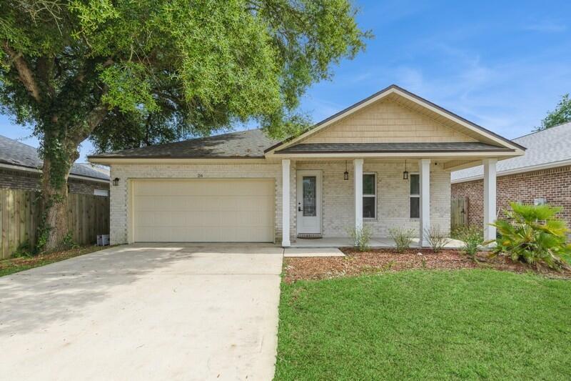Image 3: FRONT OF HOME