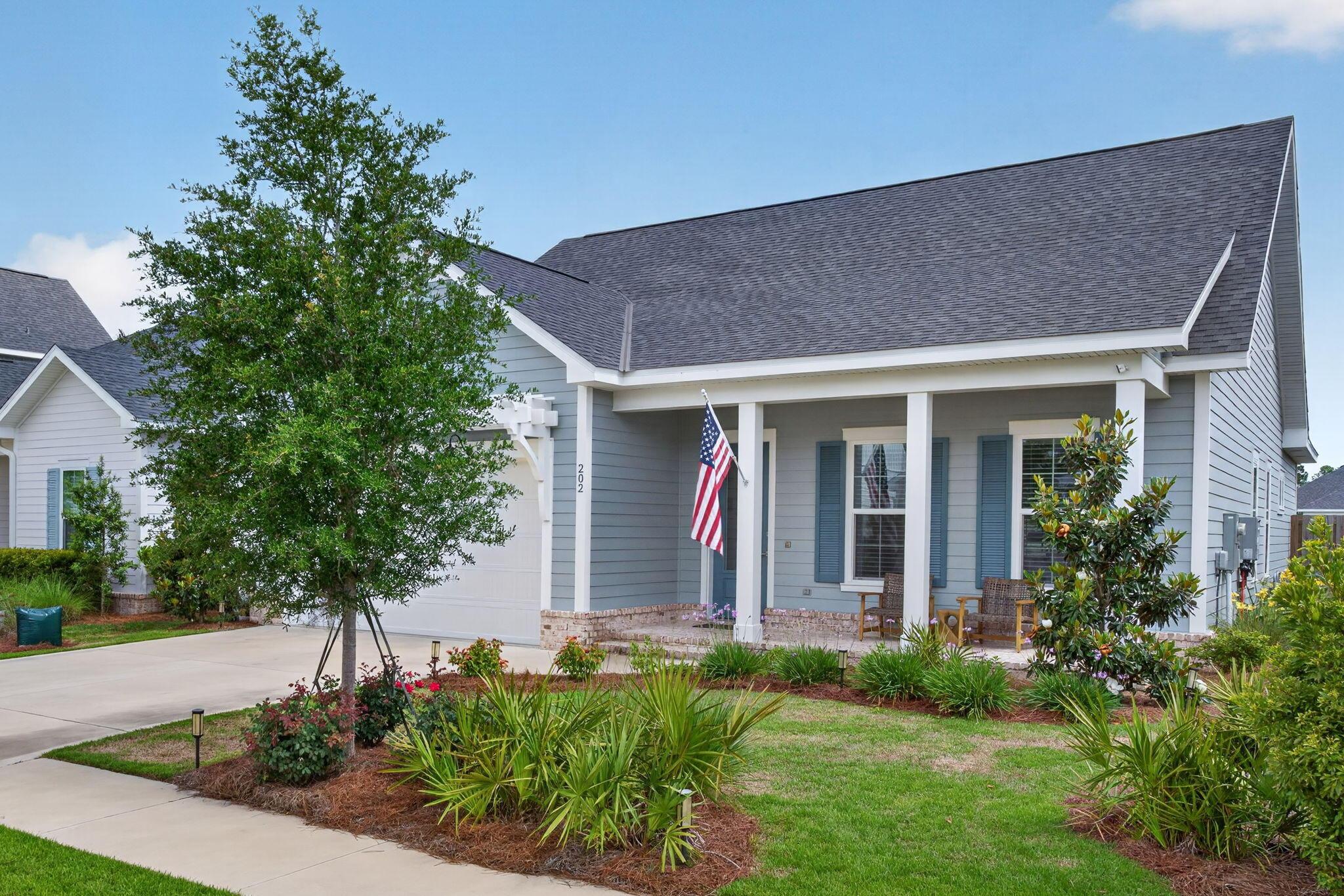 Image 2: 202 Suwanne Drive
