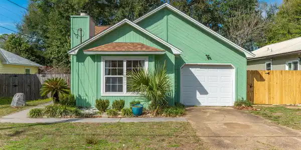 204 Mckinley Street