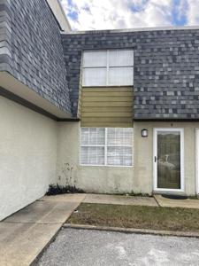 216 Angler Avenue