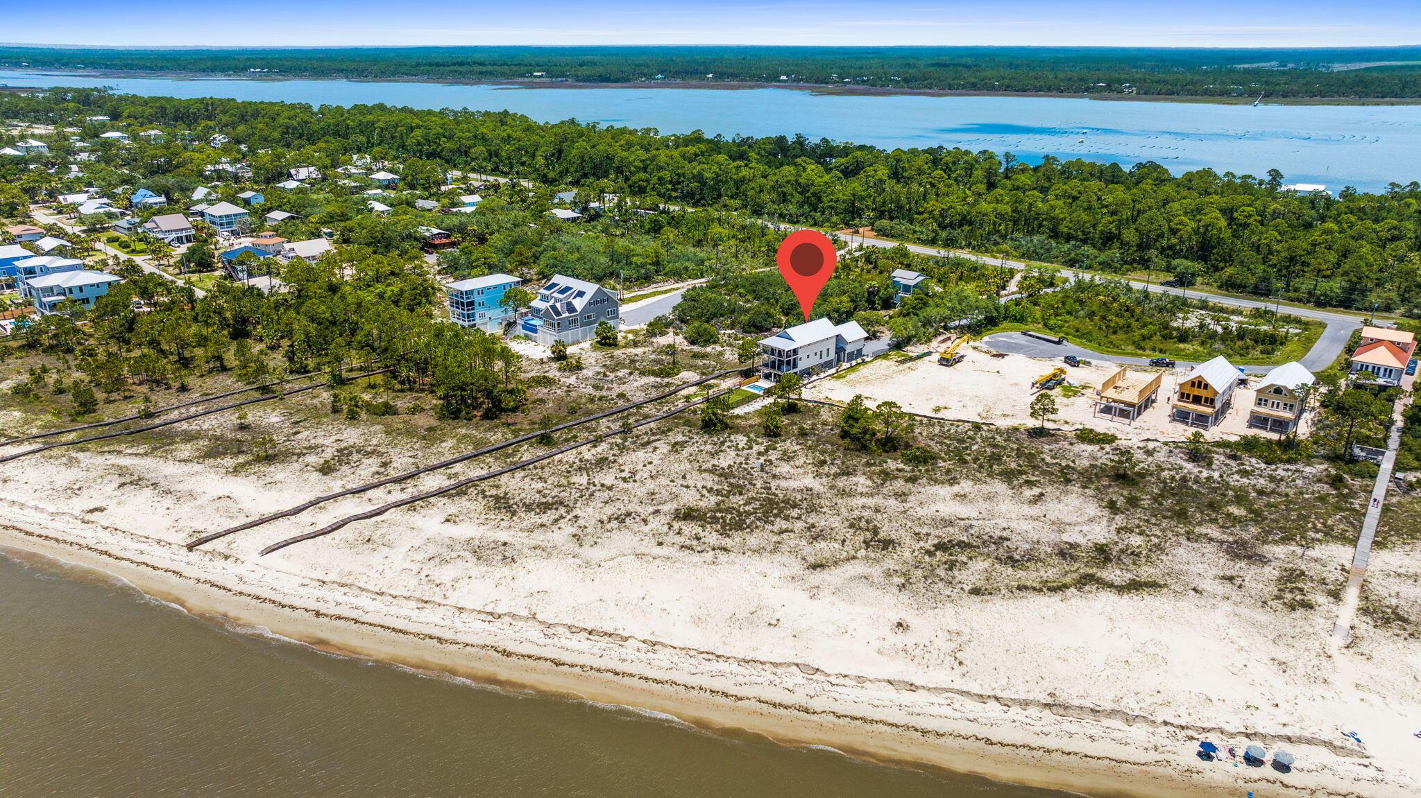 Image 3: Home on the Gulf