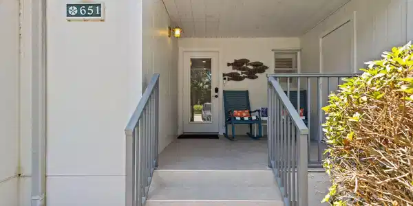 Image 2: 651 bayou dr, Sandestin, usa 07