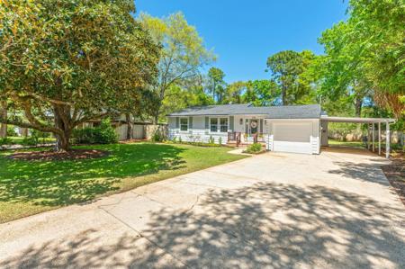 224 NE Marshall Drive