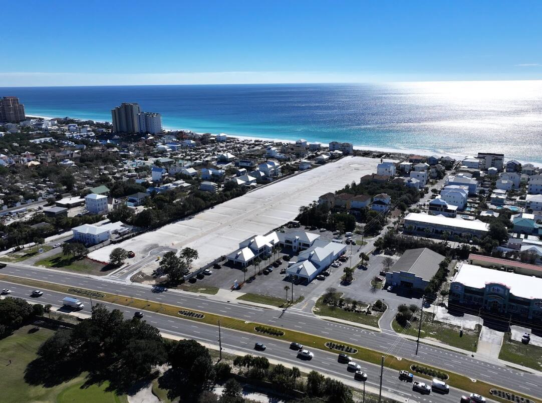 Image 2: Aerial with Gulf View