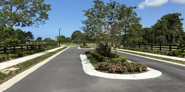Image 3: Entrance