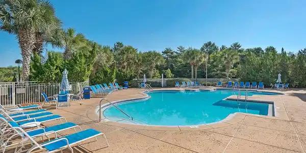 515 Tops'l  Beach Boulevard