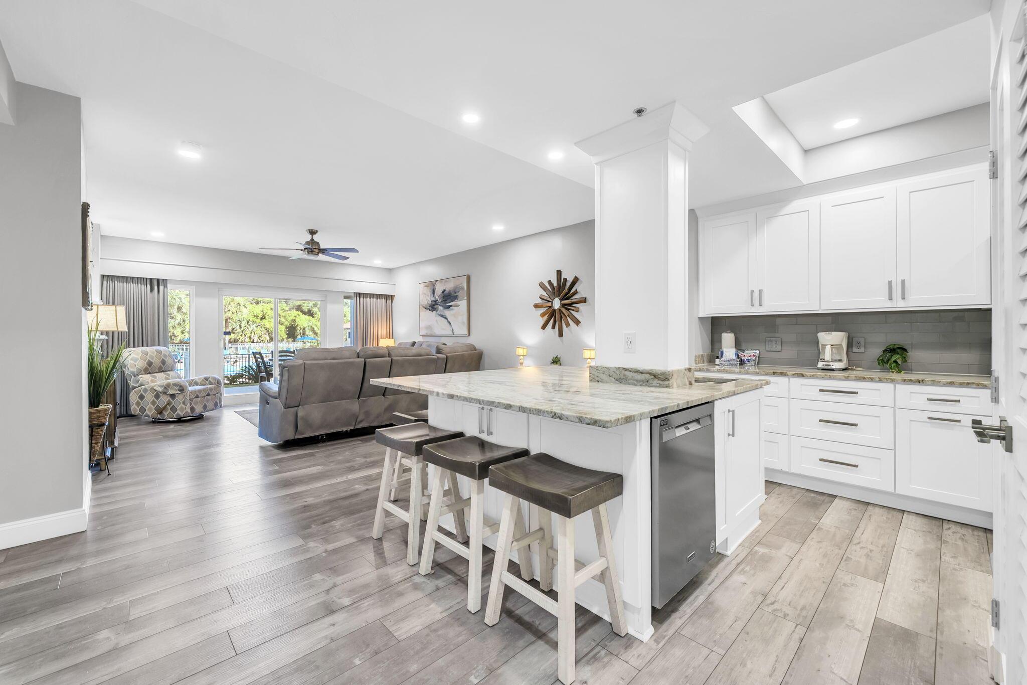 Image 4: 4-web-or-mls-DSC05306
