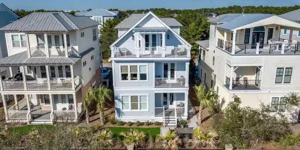 25 Pompano Place