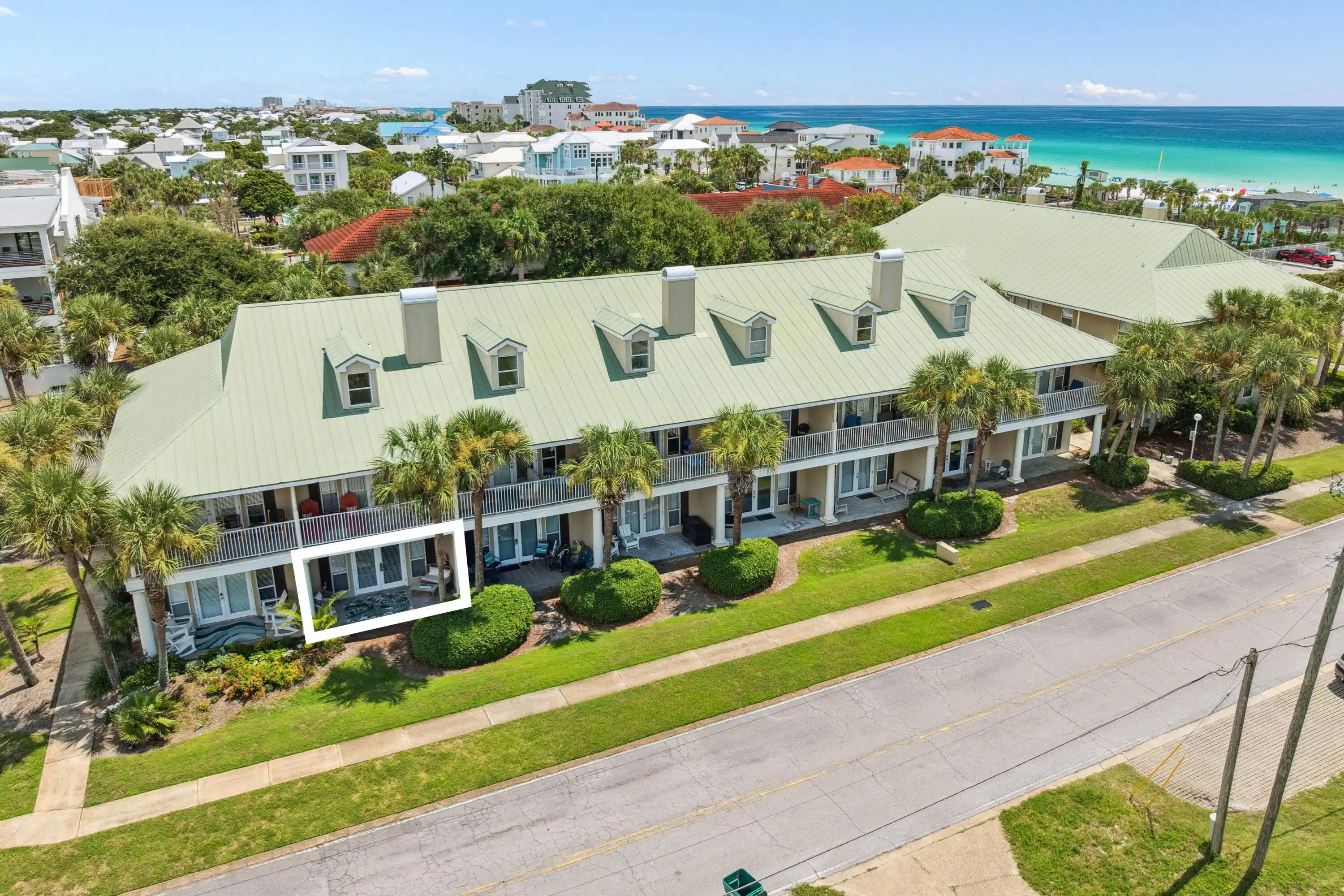 Image 1: 71 Woodward Street 1252