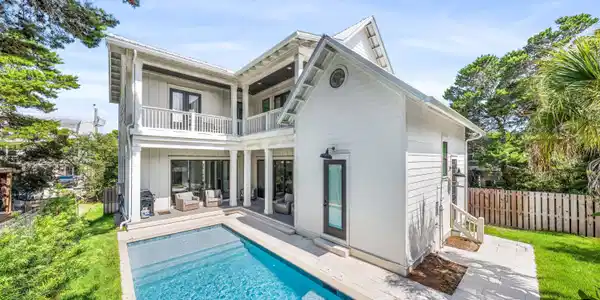 Image 3: 83 Dalton Exterior-9