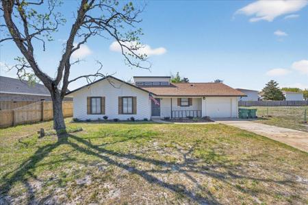 1102 Quail Circle