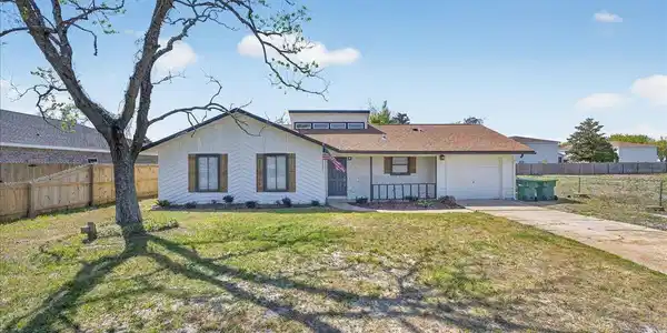 1102 Quail Circle