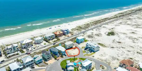 Image 2: Lot 29 Spinnaker Ct
