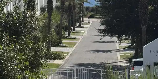 Image 2: 6 E Trigger Trail View