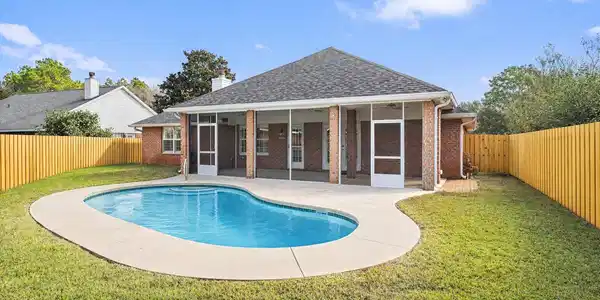 337 Louise Circle