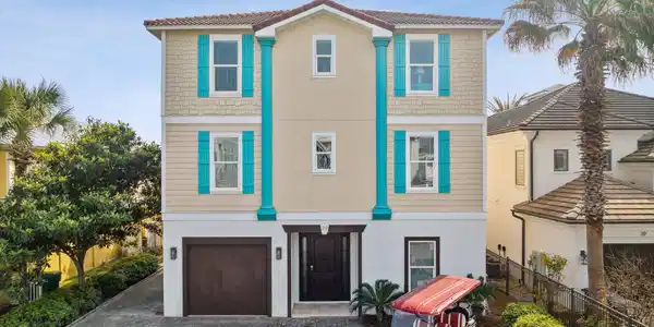 29 Sarasota Street