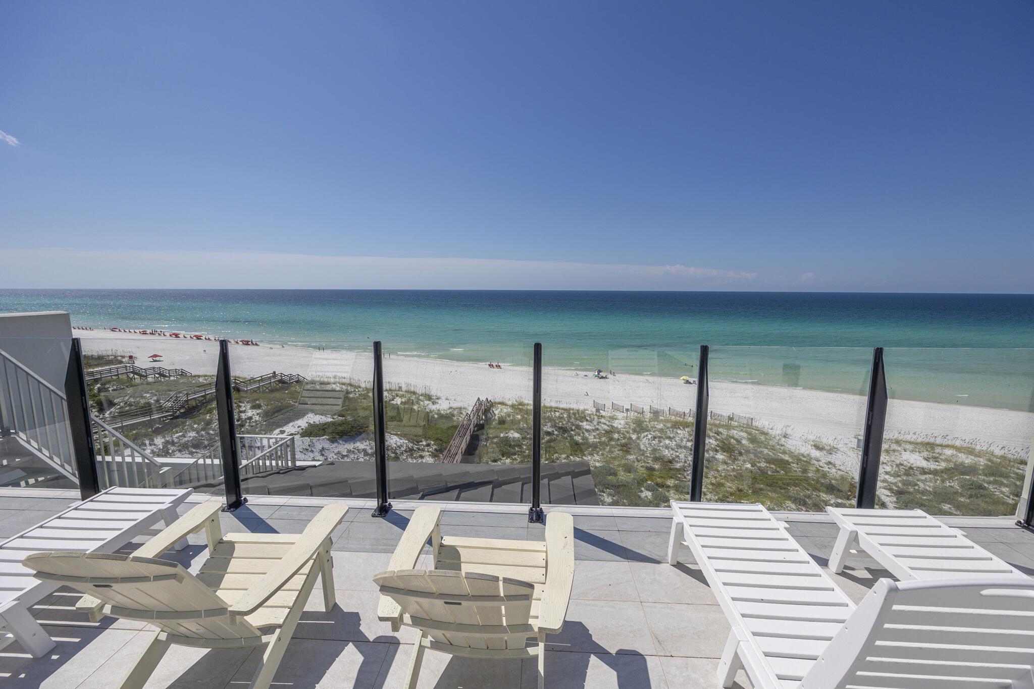 Image 4: "Unit A" Panoramic Coastline Views