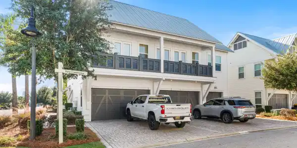 13 Dune Comet Lane