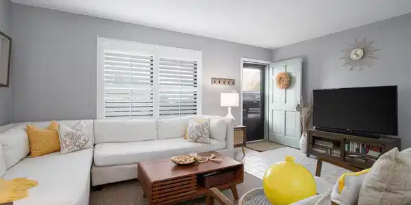 60 Sandprints Drive