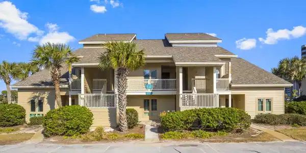 Image 2: 1-web-or-mls-151-s-driftwood-bay-109