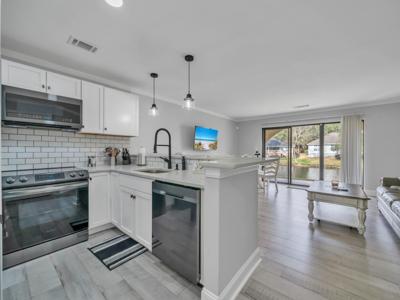 205 Westlake Court