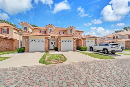 526 Valparaiso Parkway