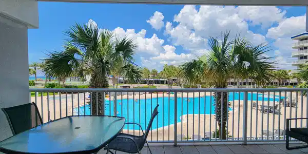 1515 SE MIRACLE STRIP Parkway