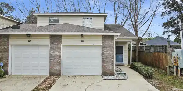116 Dolphin Road
