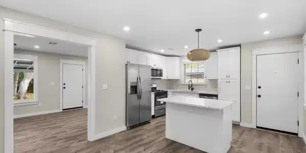 4 Magnolia Drive