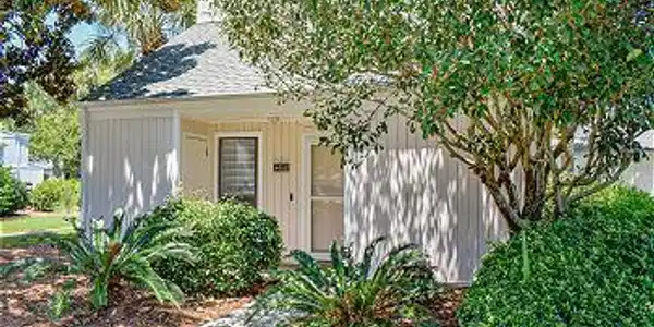 712 Sandpiper Drive